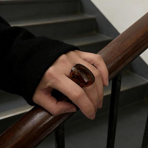 Vintage Chunky Resin Ring for Women, Large Irregular Geometric Statement Stackable Ring, Bold Brown Y2k Thick Dome Acrylic Finger Joint Jewelry Gifts in Kuwait