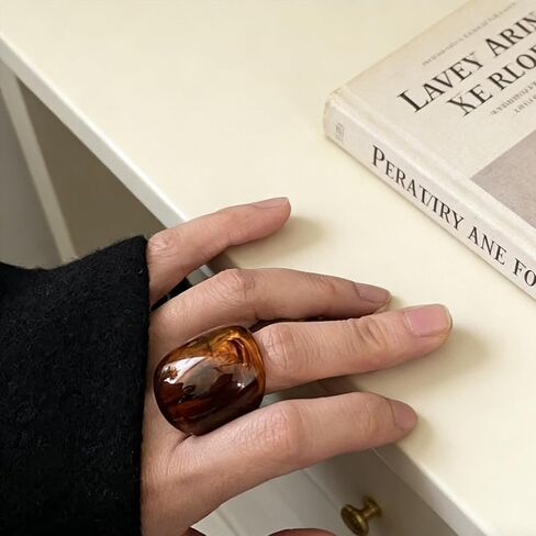 Vintage Chunky Resin Ring for Women, Large Irregular Geometric Statement Stackable Ring, Bold Brown Y2k Thick Dome Acrylic Finger Joint Jewelry Gifts in Kuwait