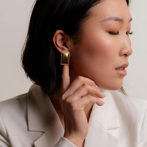 Gold Rectangle Statement Earrings – Modern Lightweight Fashion Jewelry for Women in Kuwait