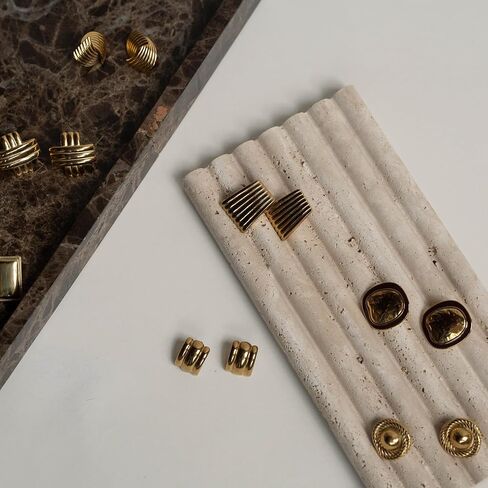 Gold Rectangle Statement Earrings – Modern Lightweight Fashion Jewelry for Women in Kuwait