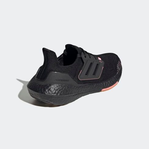 adidas Ultraboost 22 Shoes Women's, Black, Size 10 in Kuwait