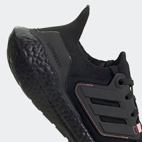 adidas Ultraboost 22 Shoes Women's, Black, Size 10 in Kuwait