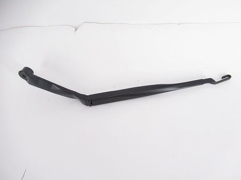 Toyota Wiper Arm - 85221-0E040 in Saudi Arabia