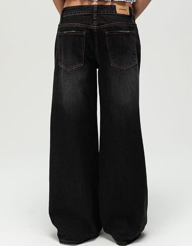 Rsq Womens Low Rise Baggy Jeans in Saudi Arabia