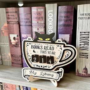 عداد الكتب التي تقرأ هذا العام، علامة عداد كتب خشبية لطيفة على شكل قطة، علامة تعقب القراءة لديكور رف الكتب، هدايا لمحبي الكتب من النساء، أساسيات المكتبة المنزلية in Kuwait