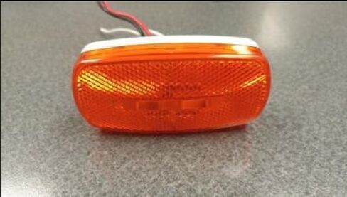 LED MARK LIGHT; OVAL; AMBER; 3 WIRE; W/TURN in Saudi Arabia