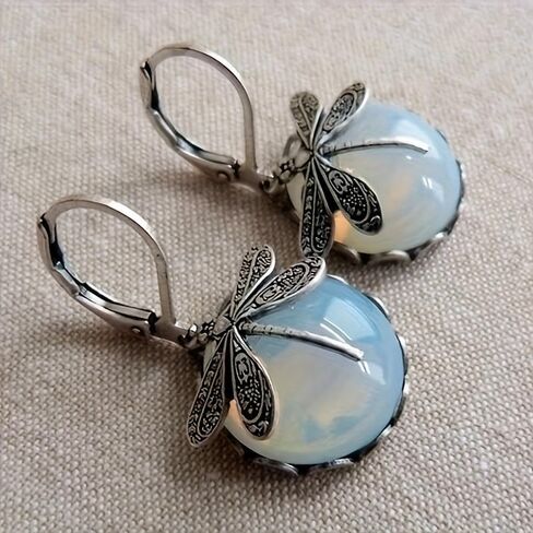 Creative Retro and Cute Hand-carved Dragonfly Pendant Earrings, A Perfect Daily Holiday Jewelry Accessory for Ladies in Saudi Arabia