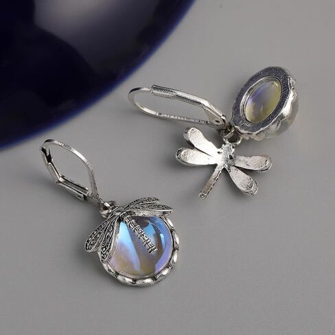Creative Retro and Cute Hand-carved Dragonfly Pendant Earrings, A Perfect Daily Holiday Jewelry Accessory for Ladies in Saudi Arabia