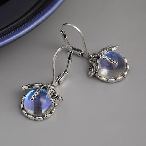 Creative Retro and Cute Hand-carved Dragonfly Pendant Earrings, A Perfect Daily Holiday Jewelry Accessory for Ladies in Saudi Arabia