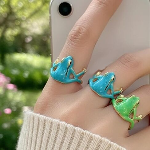 8 PCS Frog Rings, Frog Rings for Women, Funny Rings Collection with Tree Frog Jewelry Design, Vibrant Green and Blue Color Options in Kuwait