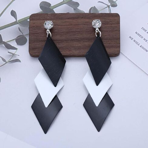 Vintage Long Square Dangle Earrings Metal Square Drop Earrings Black White Squares Earring Exaggerated Geometric Earring Jewelry for Women in Saudi Arabia