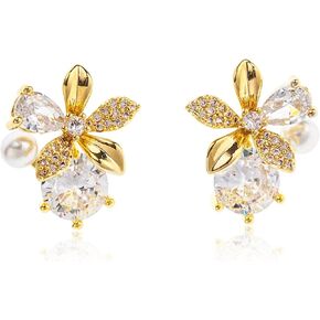 أقراط ذهبية أنيقة للنساء، أقراط صغيرة مطلية بالذهب عيار 14 قيراط على شكل زهرة مع لؤلؤ صناعي مكعب من الزركونيا، أقراط صغيرة خفيفة الوزن لا تسبب الحساسية للمناسبات اليومية الخاصة in Kuwait