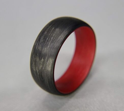 حلقة ليجاسي من ألياف الكربون مع تصميم داخلي أحمر، لمسة نهائية غير لامعة أو شديدة اللمعان، متينة، مقاومة للماء، مقاسات 4-16، عرض نطاق مخصص in Kuwait