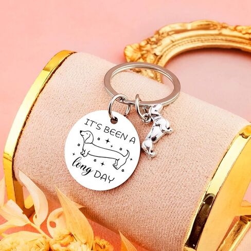 Ibiwe Dachshund Gifts For Women Men Keychain Weiner Dog Gifts For Dog Lovers Funny Dachshund Dog Mom Dad Christmas Mothers Day Valentines Day Birthday Gift For New Puppy Owners Jewelry in Saudi Arabia