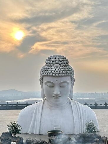 Keychain feng shui Amulet to Attract Wealth and Ensure Safe Passages Continuously Luck charms talisman good luck charms car keychain keychain charms keychain accessories keychain in Kuwait