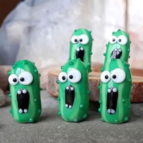 Pendant Handmade Glass Home Decor Cucumber Screaming Pickle Glass Screaming Pickle in a Bottle Car Pendant Small Glass Screaming Pickle in Saudi Arabia