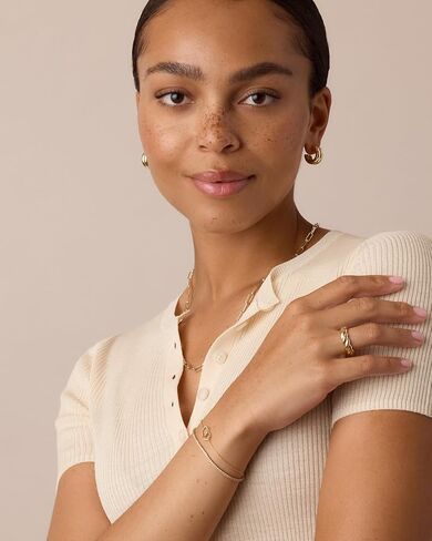 gorjana Women's Crew Charm Bracelet in Kuwait