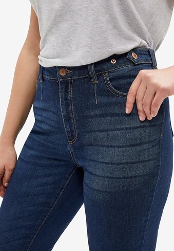 ellos Plus Size Stretch Mid-Rise Adjustable Waist Straight Jean in Saudi Arabia