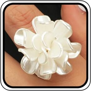 White Daisy Flower Open Knuckle Rings for Women Fashion Acrylic Floral Cocktail Finger Nail Ring Vintage Orchid Statement Jewelry Blossom Accessories in Kuwait