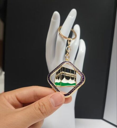 مجموعة سلاسل مفاتيح مكة الكعبة مكونة من قطعتين، حلقة مفاتيح تذكارية إسلامية مصنوعة من سبيكة مجوفة، هدية الحج والعمرة، مهرجان العيد في الشرق الأوسط، المملكة العربية السعودية تذكار سفر مكة in Kuwait