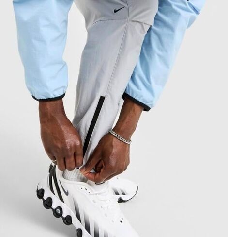 Nike Tech Men's Woven Open-Hem Trousers, Wolf Grey/Black, Medium in Saudi Arabia
