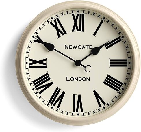 نيوجيت® ساعة حائط سبيتالفيلدز | ساعة معدنية كلاسيكية كبيرة | 16 بوصة | لمعان أسود | الأرقام الرومانية | تصميم تقليدي مثالي للمطبخ أو غرفة المعيشة in Kuwait