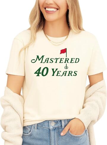 قميص جولف Mastered 40 عامًا للرجال والنساء، تي شيرت مضحك لعيد الميلاد الأربعين in Saudi Arabia
