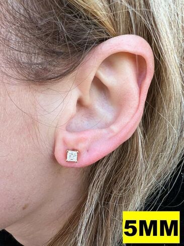 Moissanite Princess Cut Solitaire Stud Earrings for Women in 14k Gold & White Gold Over 925 Sterling Silver 0.6-8ct Round Cut VVS/D Color Iced out Classic Square Cut Stud Moissanite Earrings in Saudi Arabia