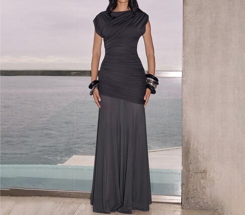 HENGEN 2025 Autumn New Pleated Women's Sleeveless Long Dress, Fashionable and Sexy Hip Hugging Dress in Kuwait