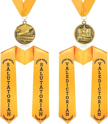 مجموعة 4 ميداليات للتخرج وميدالية جائزة 2026 Valedictorian Salutatorian وميدالية التخرج مع شريط ذهبي من الحرير المضلع للطلاب in Saudi Arabia