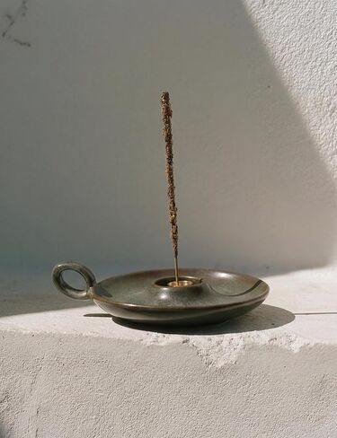 حامل بخور أخضر لامع من Klin-Transformation Glaze، مصنوع يدويًا من السيراميك بألوان متدفقة فريدة ومقبض للمريمية وبالو سانتو، جيد للتأمل وهدية اليوغا in Kuwait