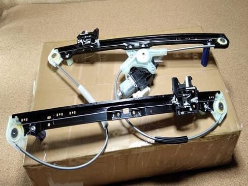 Front Window Regulator RH Compatible with Land Rover Discovery 2017 Onward New LR153953 in Saudi Arabia
