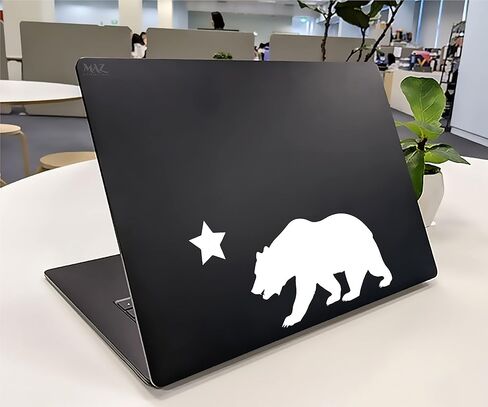 توزيعات MAZ - ملصق كارتون United Cali Bear - ملصق فينيل للكمبيوتر المحمول - ملصق مقاوم للماء قابل للإزالة لزجاجة الماء - قابل للاستخدام الداخلي والخارجي لصندوق البريد - سهل الاستخدام للسيارة والشاحنة والحقيبة - MAZ 400 in Saudi Arabia