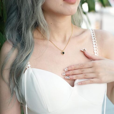 قلادة مصنوعة يدويًا من الذهب عيار 18 قيراط على شكل قلب أسود مكعب زركونيا ألماس مقاس 16 بوصة + 2 بوصة، هدايا ملهمة للنساء والأم والأخت in Kuwait