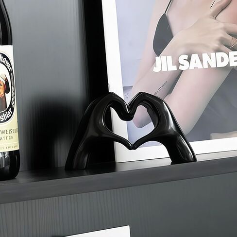 منحوتة حب صغيرة سوداء اللون لتزيين رف الكتب في غرفة المعيشة، تماثيل يد على شكل قلب حديث تجريدي لقلوب الحب هدية لعيد ميلاد الزفاف، ديكور المنزل in Kuwait