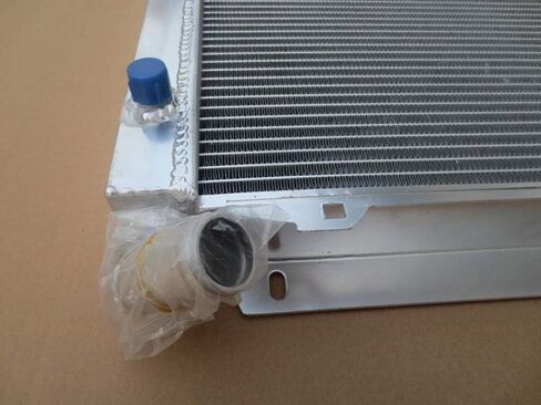 مشعاع ألومنيوم لسيارات BMW E10 2002/1802/1602/1600/1502 TII/TURBO 1966-1977 AT in Kuwait