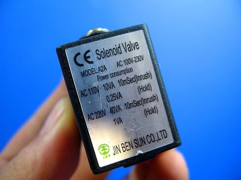 استبدال الصمام المغناطيسي الملف اللولبي AC100-240V لمنظم ثاني أكسيد الكربون CE A2A in Kuwait