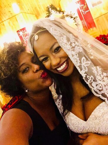 Babyonlinedress زين الدانتيل حافة كاتدرائية الحجاب الزفاف ومشط in Kuwait