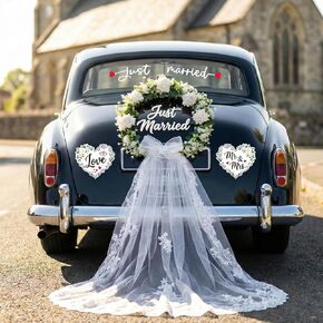 مجموعة تزيين السيارة Just Married - إكليل الزهور الأبيض مع تول من الدانتيل المتتالي، علامة Just Married ثلاثية الأبعاد، السيد والسيدة المغناطيسية وقلوب الحب، شارات النوافذ - ديكور أنيق للسيارة المهرب، الاحتفال in Kuwait