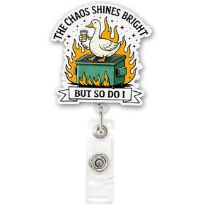 بكرة شارة حريق القمامة - بكرة شارة ممرضة مضحكة مع تصميم قهوة الأوز - حامل شارة هوية قابل للسحب للممرضات والمعلمين وموظفي المكاتب - هدية فكاهة العمل in Kuwait