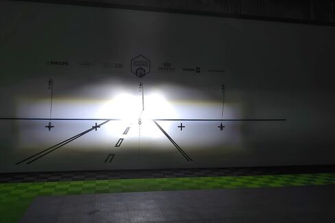 Morimoto BI-LED High/Lowbeam, Sealed3 LED Headlight Housing, Universal 90mm DOT Approved Projector, Ultra Bright Plug and Play Upgrade for Custom Cars, Motorcycles, Motorhomes, Buses, etc. (1x LF802) in Kuwait