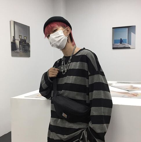Unisex Harajuku Oversized Stripe T Shirts Long Sleeve Crew Neck Casual Y2K Emo Grunge Streetwear Pullover in Saudi Arabia