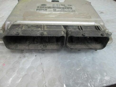 وحدة التحكم في المحرك ECM 1.8LFits 03-04 متوافقة مع VW Golf GTI 06A 906 032 NK 06A906032NK in Saudi Arabia