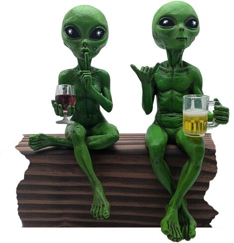 John Bernard & Company Alien Invasion 'Party Alien' Wine Drinking Female and Beer Drinking Male Ledge Lounger 10 Inch H Funny Home or Garden Alien Statue Set (Green) in Kuwait