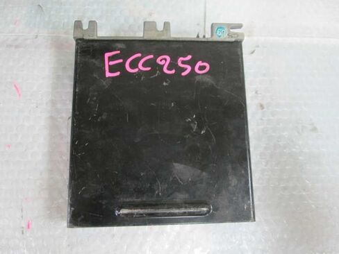 وحدة التحكم في المحرك ECM متوافقة مع نيسان وإنفينيتي A11629578 A11-629 578 in Saudi Arabia