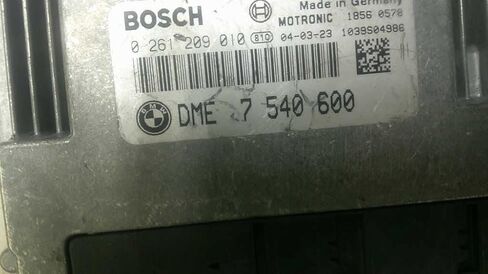 Engine ECM Electronic Control Module Fits 2004 04 Compatible with BMW 545i 7 540 600 7540600 in Saudi Arabia