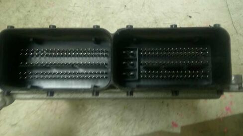 Engine ECM Control Module 1.8L Sedan Fits 11-13 Elantra 39102-2EMB3 391022EMB3 in Saudi Arabia