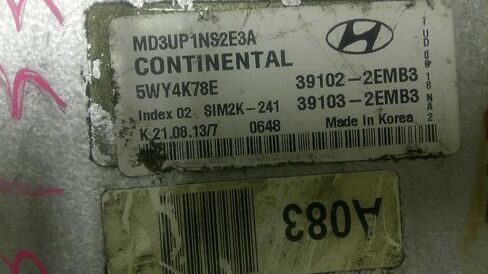 Engine ECM Control Module 1.8L Sedan Fits 11-13 Elantra 39102-2EMB3 391022EMB3 in Saudi Arabia