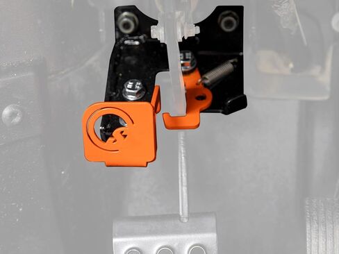 قفل فرامل SuperATV لـ Polaris RZR 800/900 / XP 1000 / XP Turbo/XP Turbo S | عملية القدم الواحدة | سهلة التركيب | دليل | قفل متوافق in Kuwait