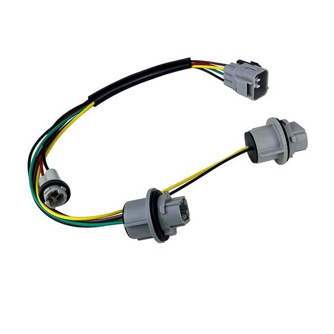 Rear Tail Light Socket Harness (81555-04150) for Toyota Tacoma 2005-2015 – Direct Replacement for Brake/Signal/Parking Lights – Fixes Flickering & Corrosion (No Bulbs Included) in Kuwait